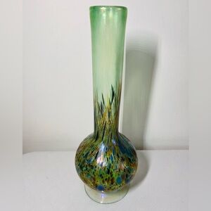 Arte Daniel Vargas Art Glass vase tall Canadian blown glass. Signed 13.5”